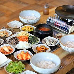 한정식 이미지