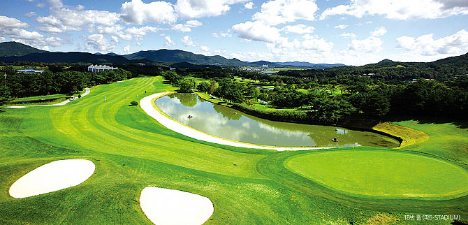 천안 우정힐스 컨트리클럽 골프장 소개 및 예약방법