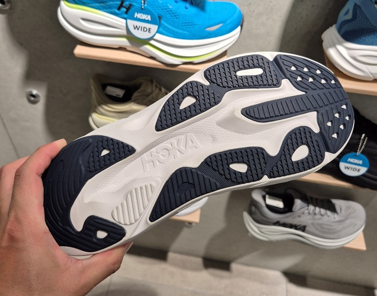 발볼넓은 안정성 러닝화