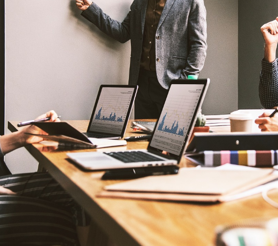 자발적 퇴사와 실업급여 조건 비교