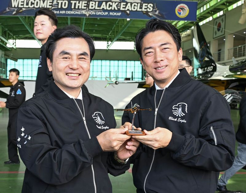 한일 국방협력 총정리: 2026 장관 회담, 9년 만의 수색구조훈련 재개 및 국방 AI 협력 합의 분석