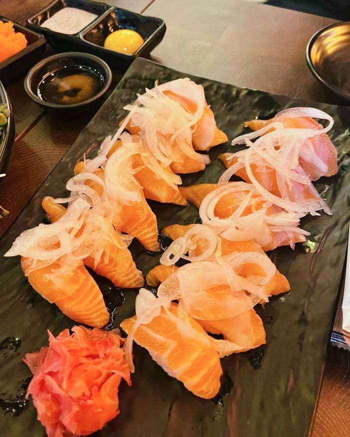 하남 미사 식당 무한리필 육회 연어 황새치 참치 무제한 무한리필 가격파괴Why 맛집 추천