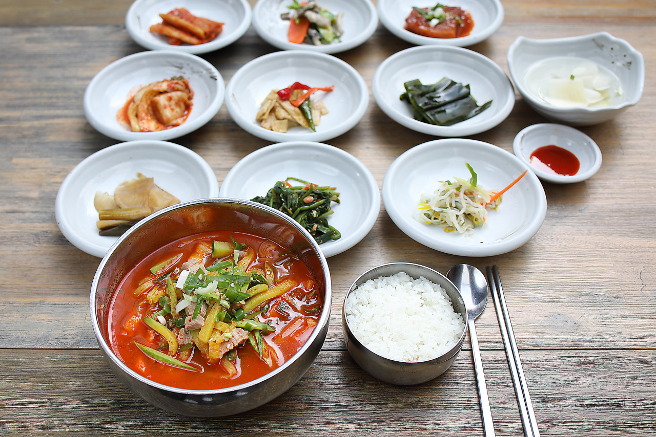 생생정보 택시맛객들의 수다 광주 애호박찌개 맛집 식당