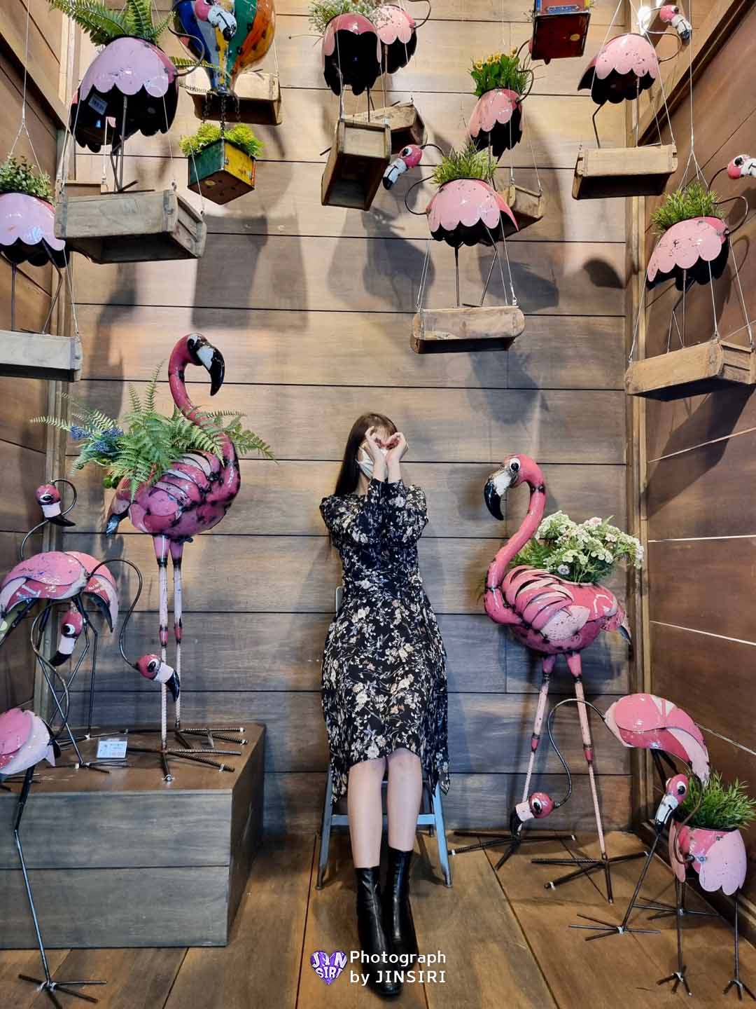 ๊นํฌ ์์ด ๋ณตํฉ๋ฌธํ๊ณต๊ฐ ๋ํ ๋ธ๋ฐ์น ๋ฒ ์ด์ปค๋ฆฌ ์นดํ 55๊ฐค๋ฐ