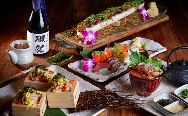 오마카세는 일본식 식사 스타일이다.