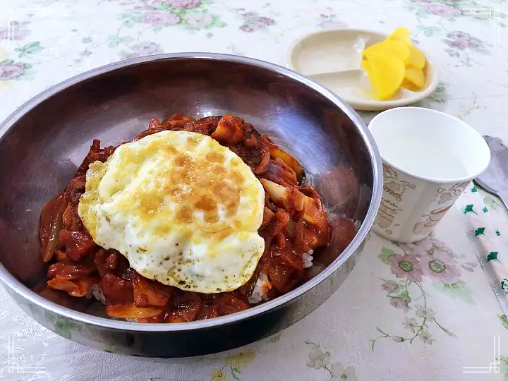 백반기행 40년 전통 달인 노포 중국집 문희경 편 비빔 짬뽕 탕수육 울진 맛집 소개