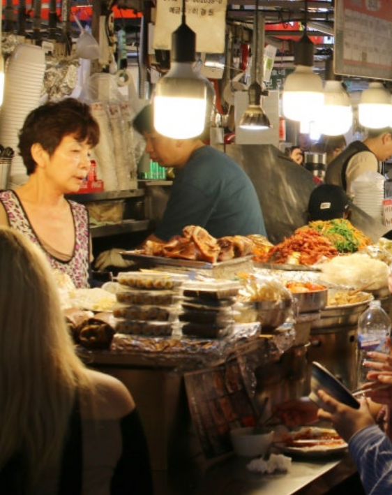서울 광장시장 먹거리 여행 1인 메뉴, 좌석 정보 완전 정복