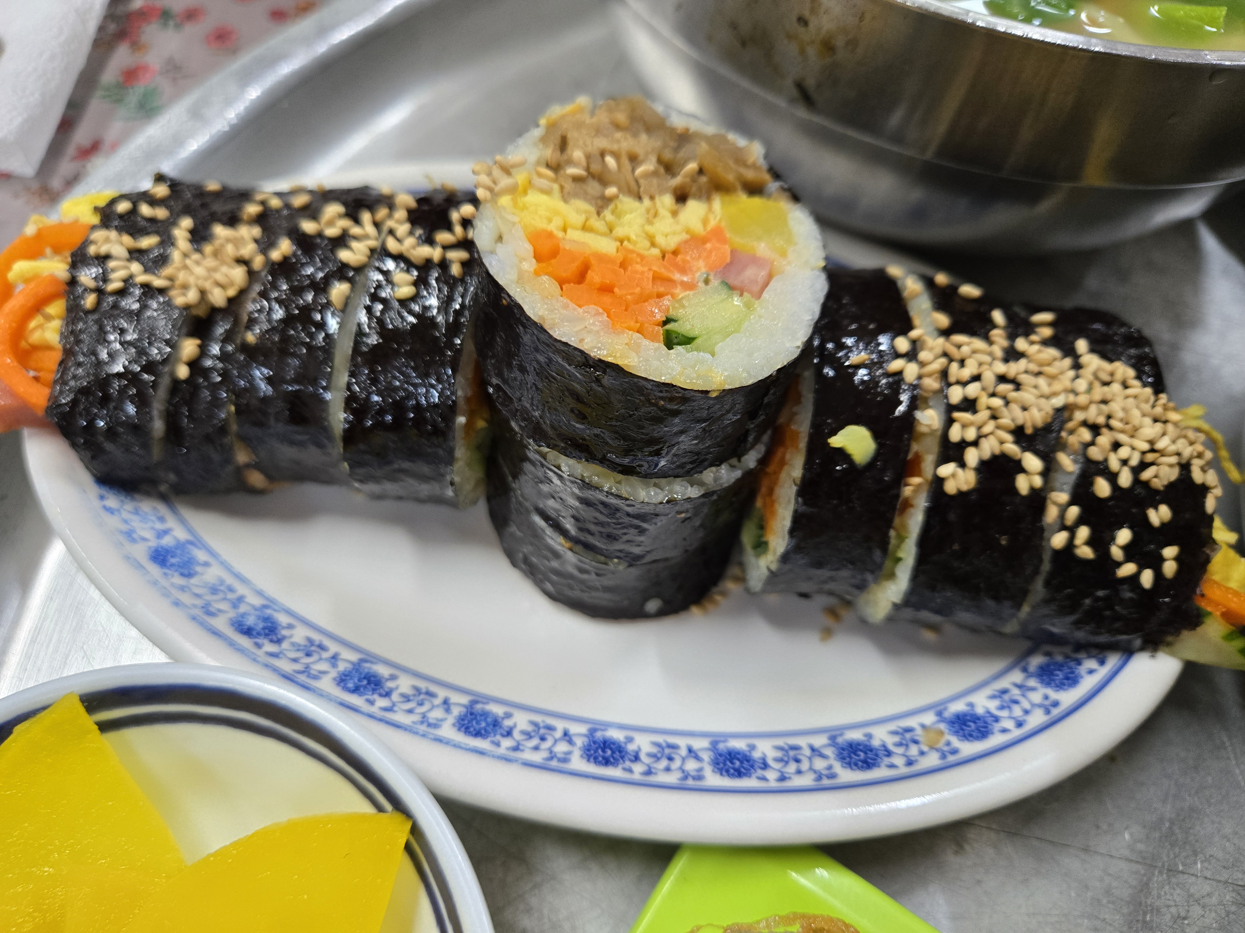 서문시장 신서문김밥 햄오이김밥