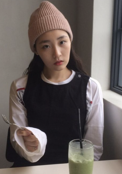 김민하 인스타 셀카