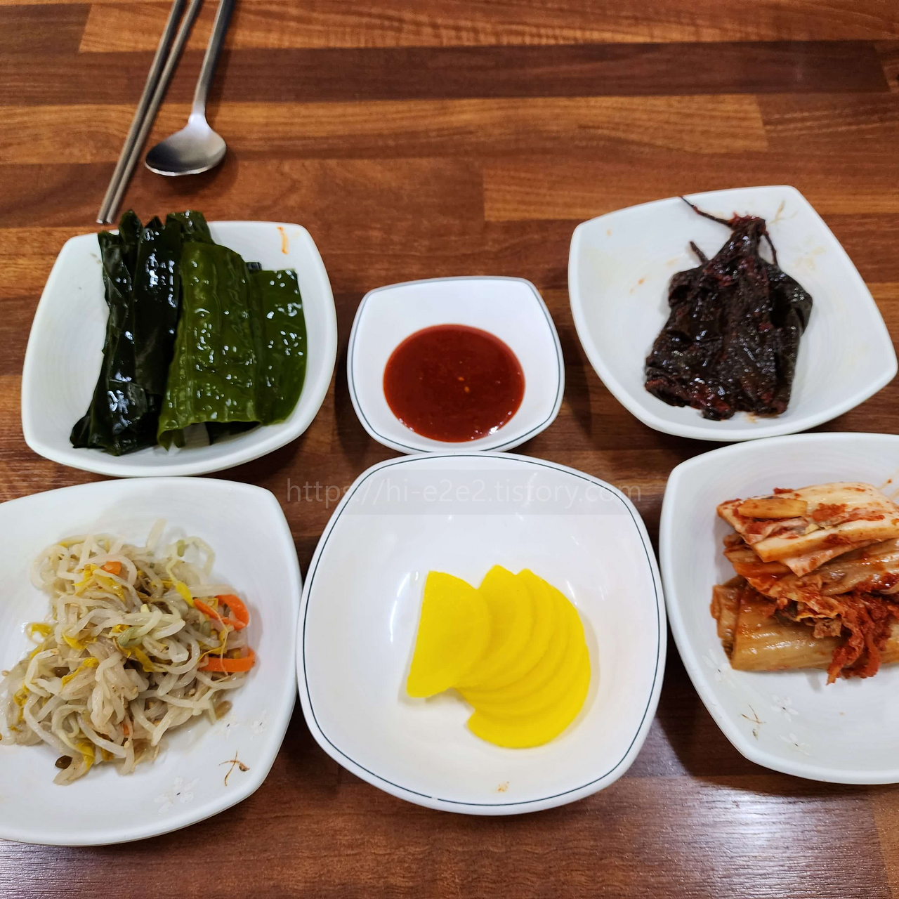 애호박국밥 전문점 밑반찬