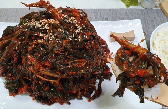 고들빼기김치&#44; 한국의 전통과 맛을 발견하다