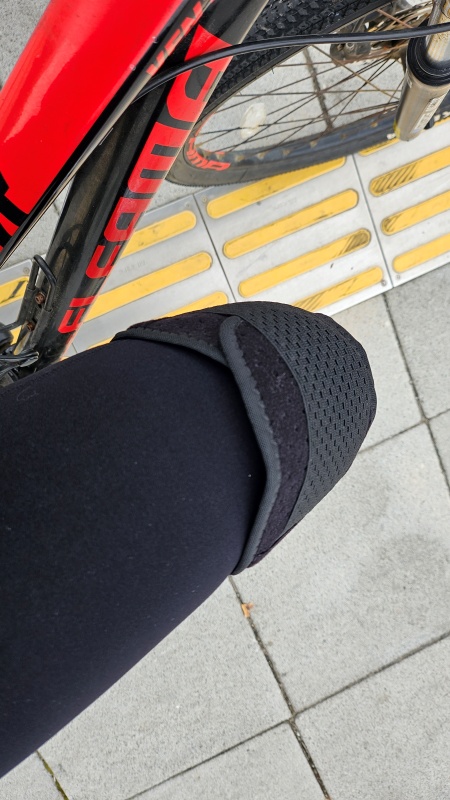 무릎보호대 자전거