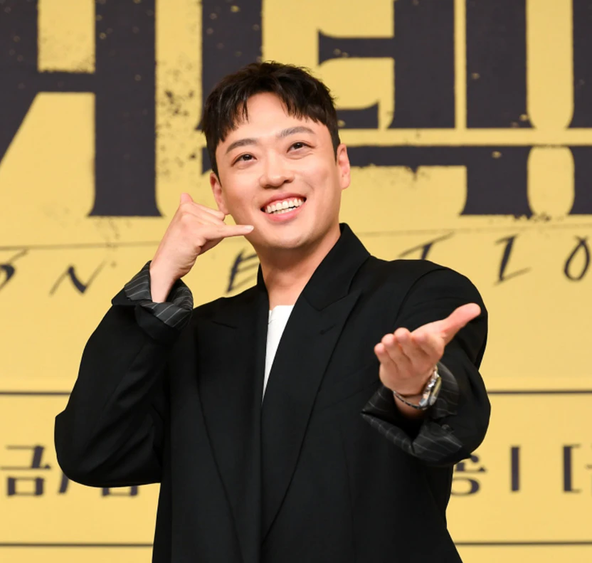 제작발표에 정순원 배우