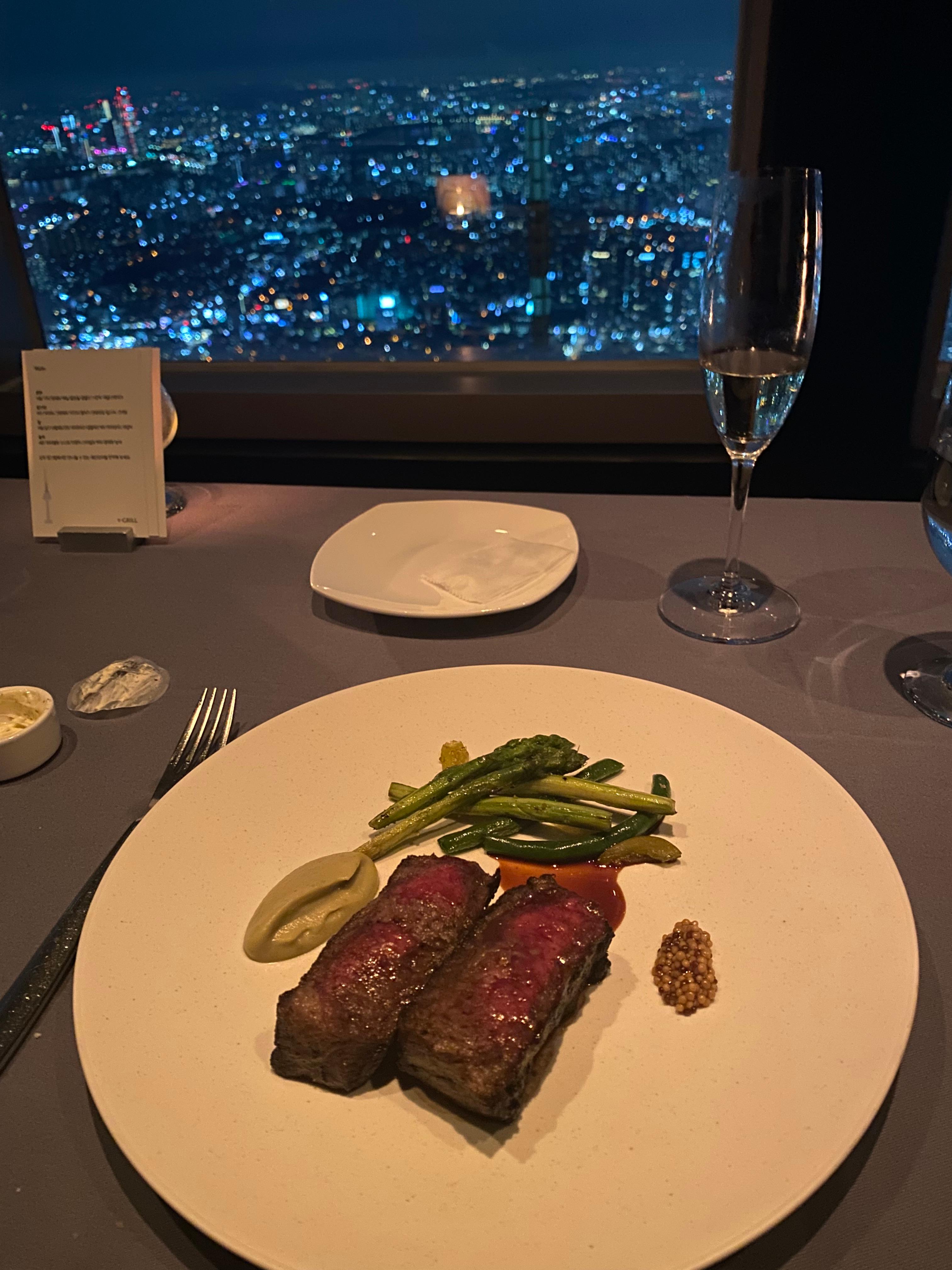 360도 회전하는 한눈에 보는 서울 뷰