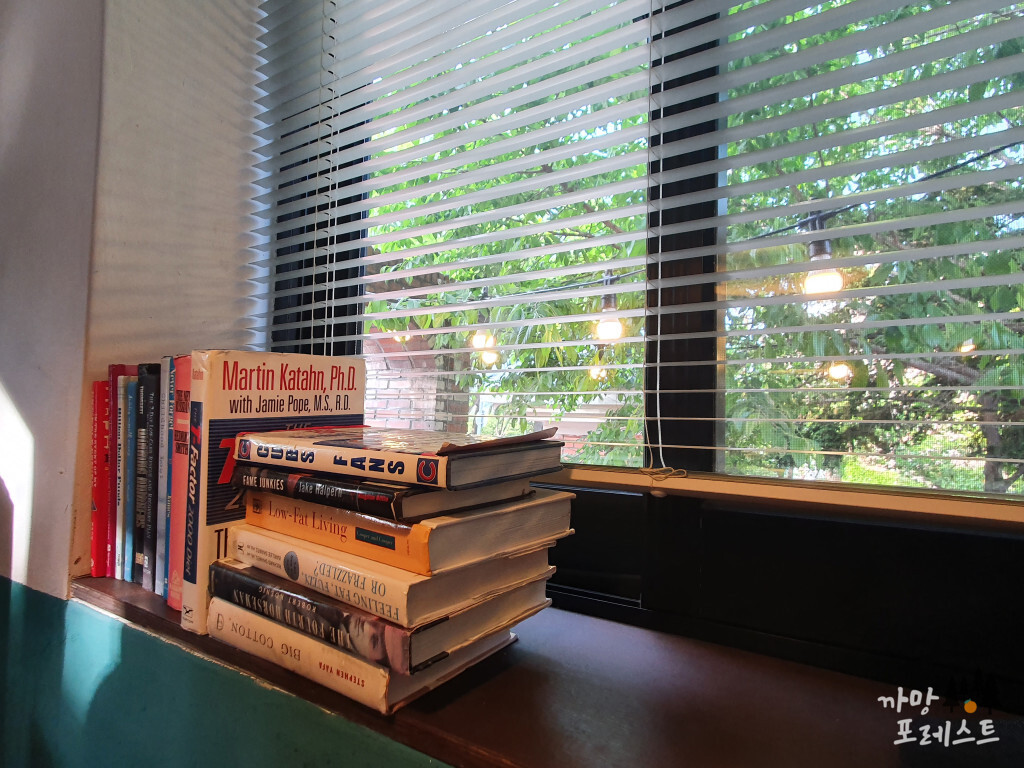 운멜로랩 매장내부