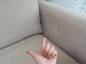 패브릭소파 물세탁 쿠션 분리와 스팀소독 냄새 제거_11