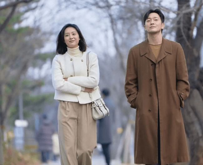 김지원과 손석구