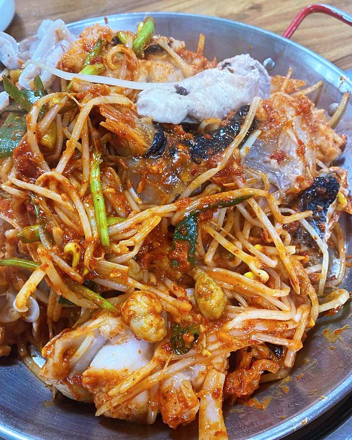 뚝섬 성수 가게 해물탕 아귀수육 알찜 전복 버터구이 뚝섬해물탕 맛집 추천
