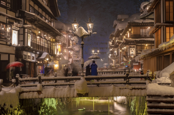 ‘센과 치히로의 행방불명’ – 성장·환상·자아를 찾아 떠나는 여정