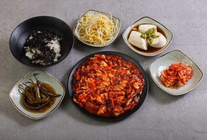 생생정보 고수의부엌 철판통낙지볶음 수육전골 도봉구 맛집