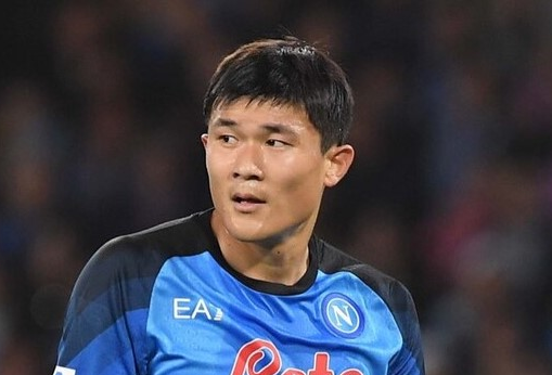 김민재 연봉 평점 와이프 프로필 및 인스타 정리