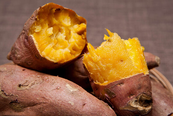 노랗게 익은 군고구마