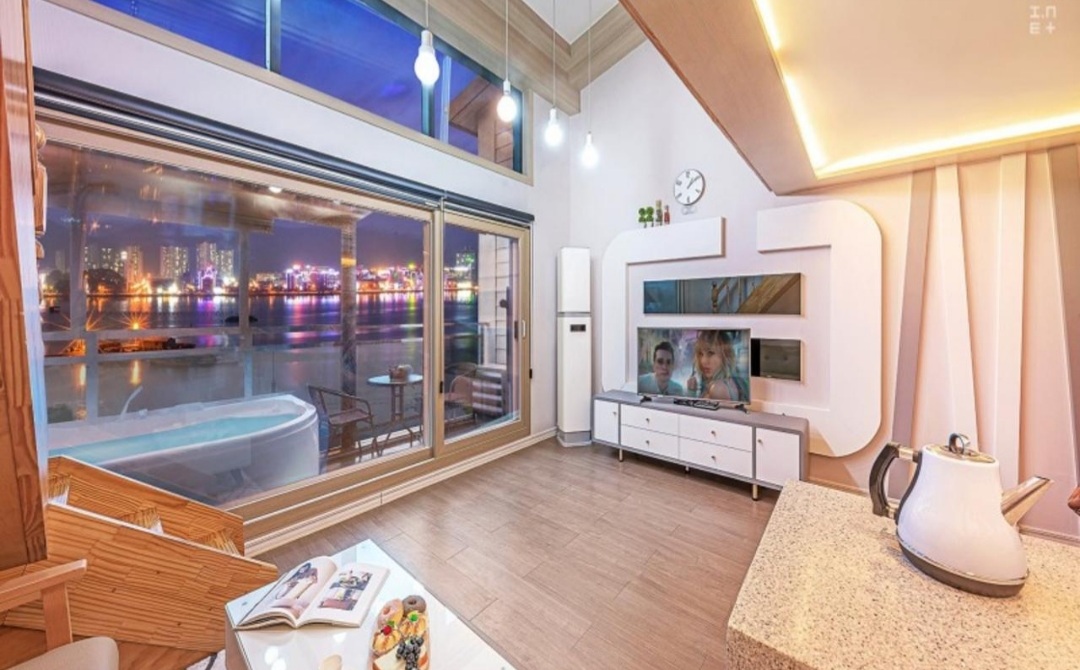 통영 달비채 펜션 타오름달