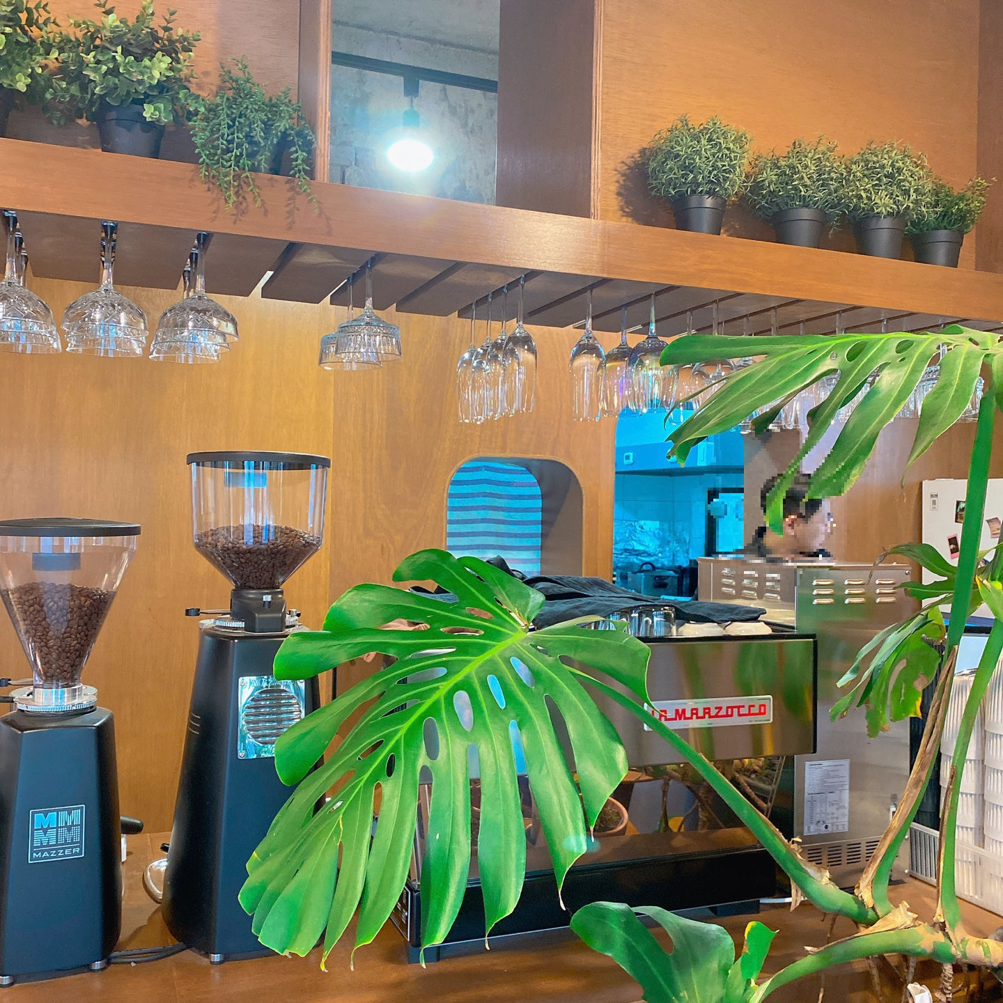 제주 곽지해수욕장 빨간벽돌 주택개조 카페 쿠이