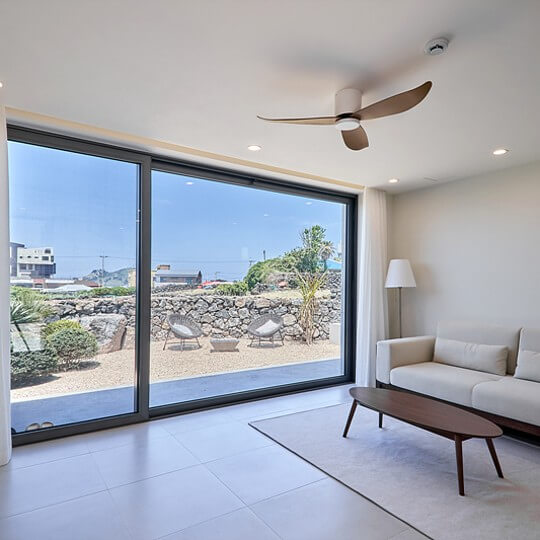 든해 스테이 내부