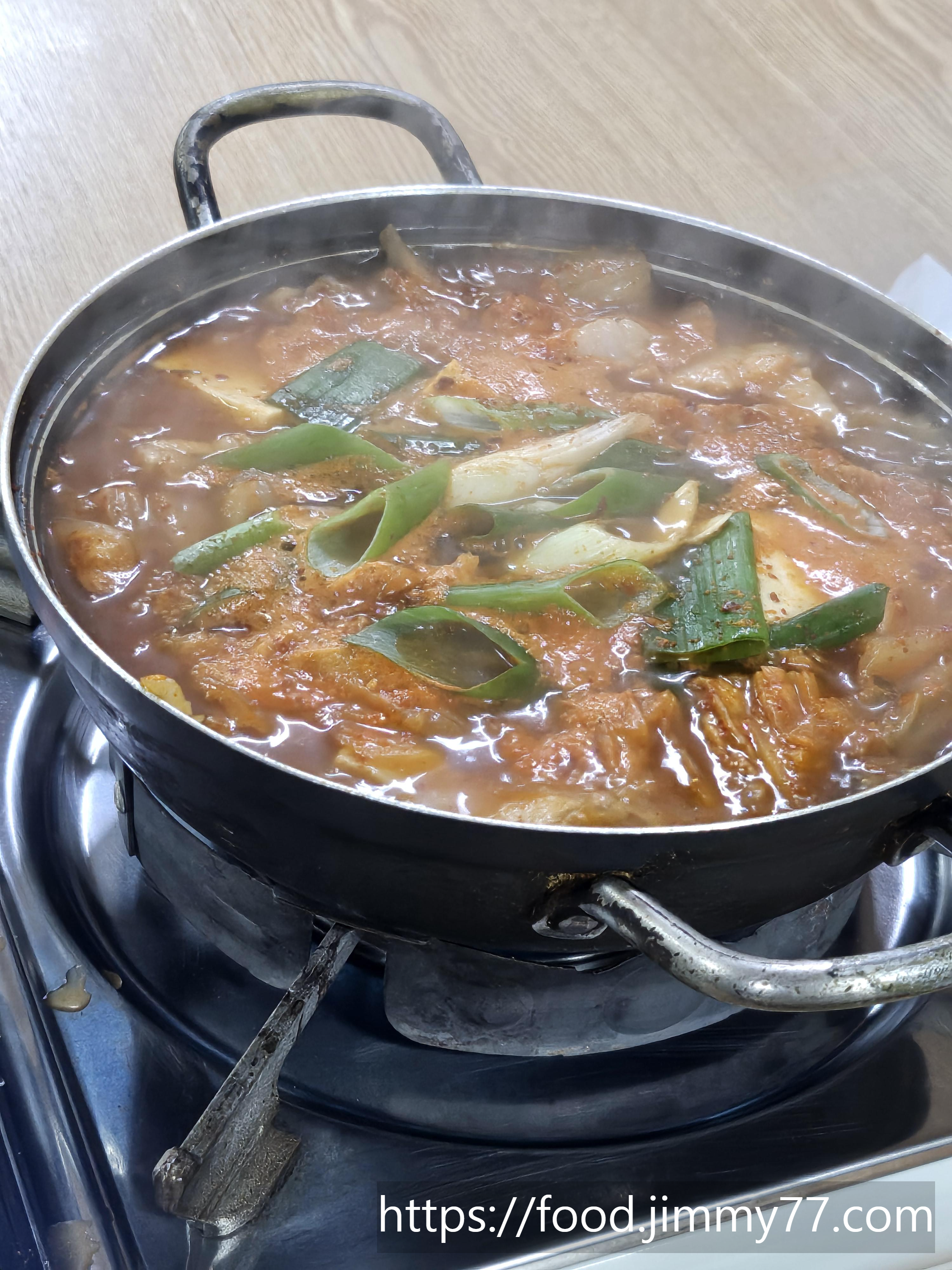 토종 생고기 전문점 삼각산