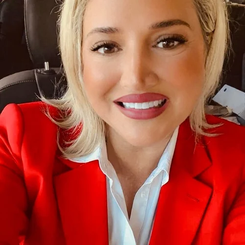 토리 브래넘 페이스북