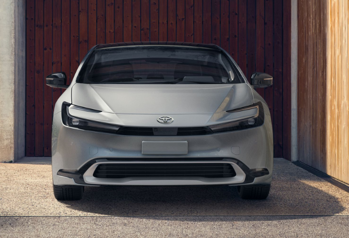 프리우스 정면사진