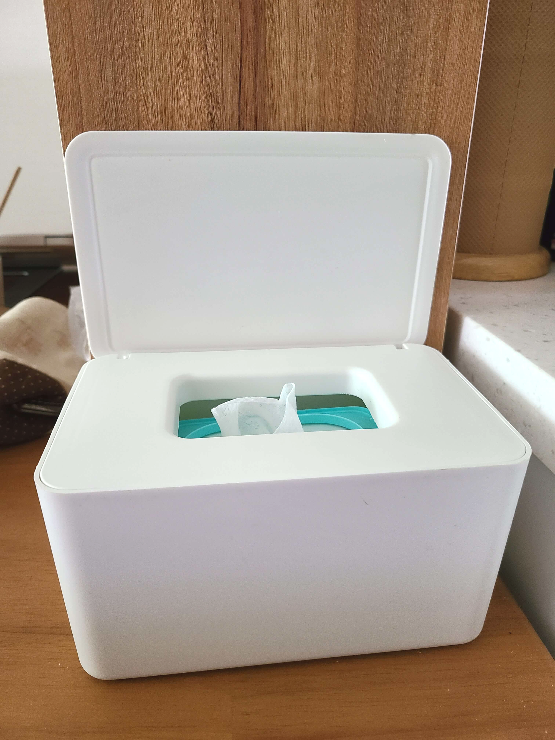 다이소 추천템 물티슈 케이스 열린 상태