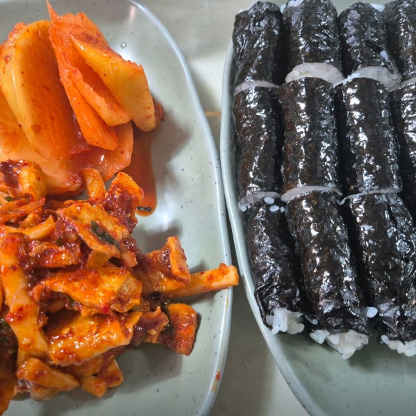 사천 충무김밥 메뉴 이미지