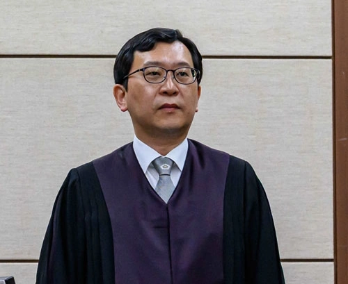 내란 재판 저승사자 이진관 판사 프로필 & 고향 판결 성향 형사합의 33부