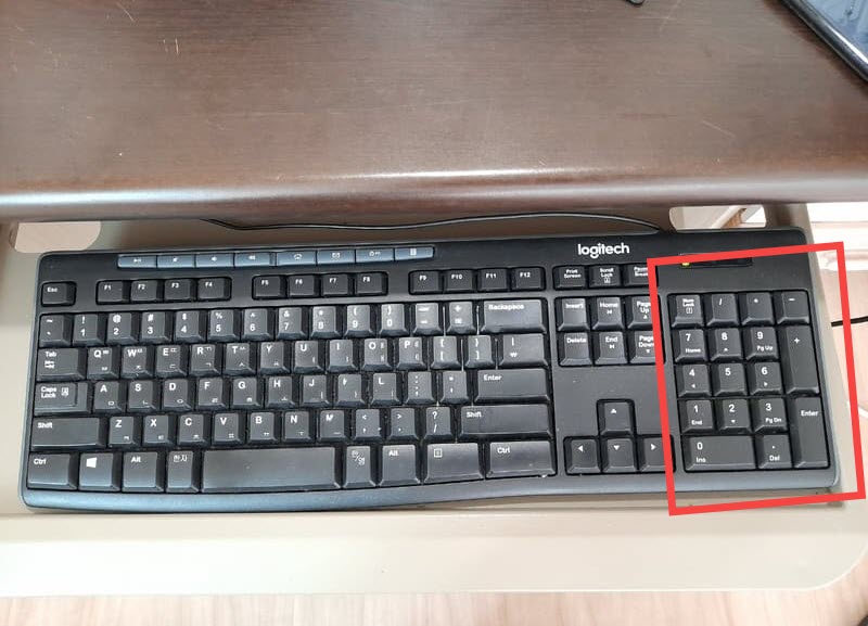 로지텍 키보드
