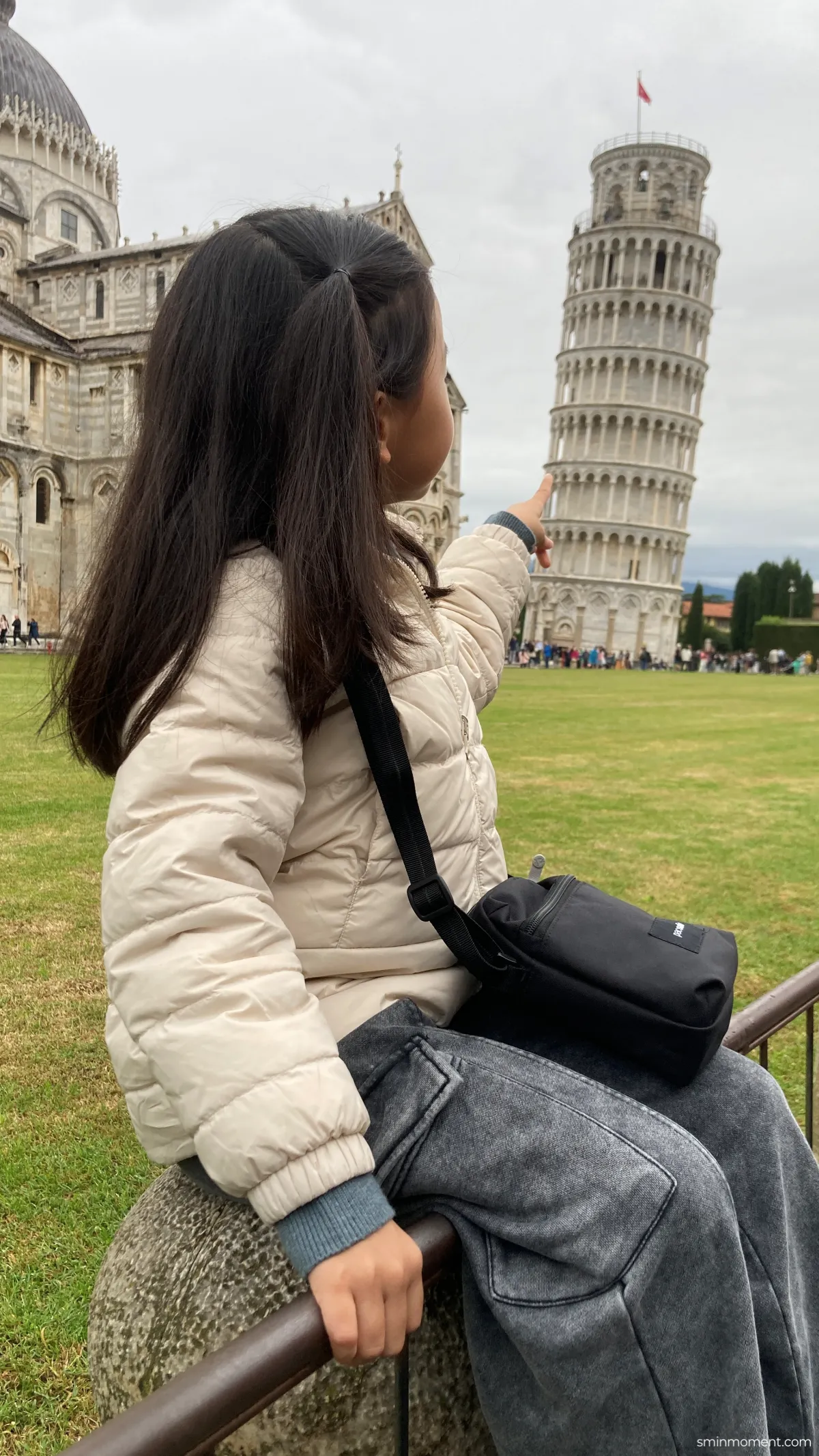 241007-2-이탈리아-피사-피사의사탑보고싶어-이탈리아여행간아이-2학년-여자아이-딸
