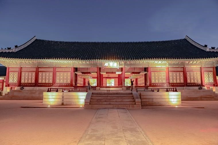 경복궁 야간관람 포토존