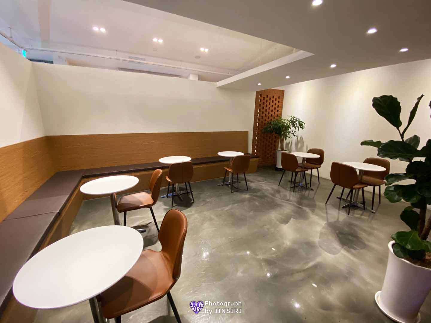 ๊นํฌ์์ด ๋ฒ ์ด์ปค๋ฆฌ ๋ํ์นดํ ๊ทธ๋ฆฐ๋ธ๋ญ ์์ธ๊ทผ๊ต ๋๋ผ์ด๋ธ ๋นต์ง