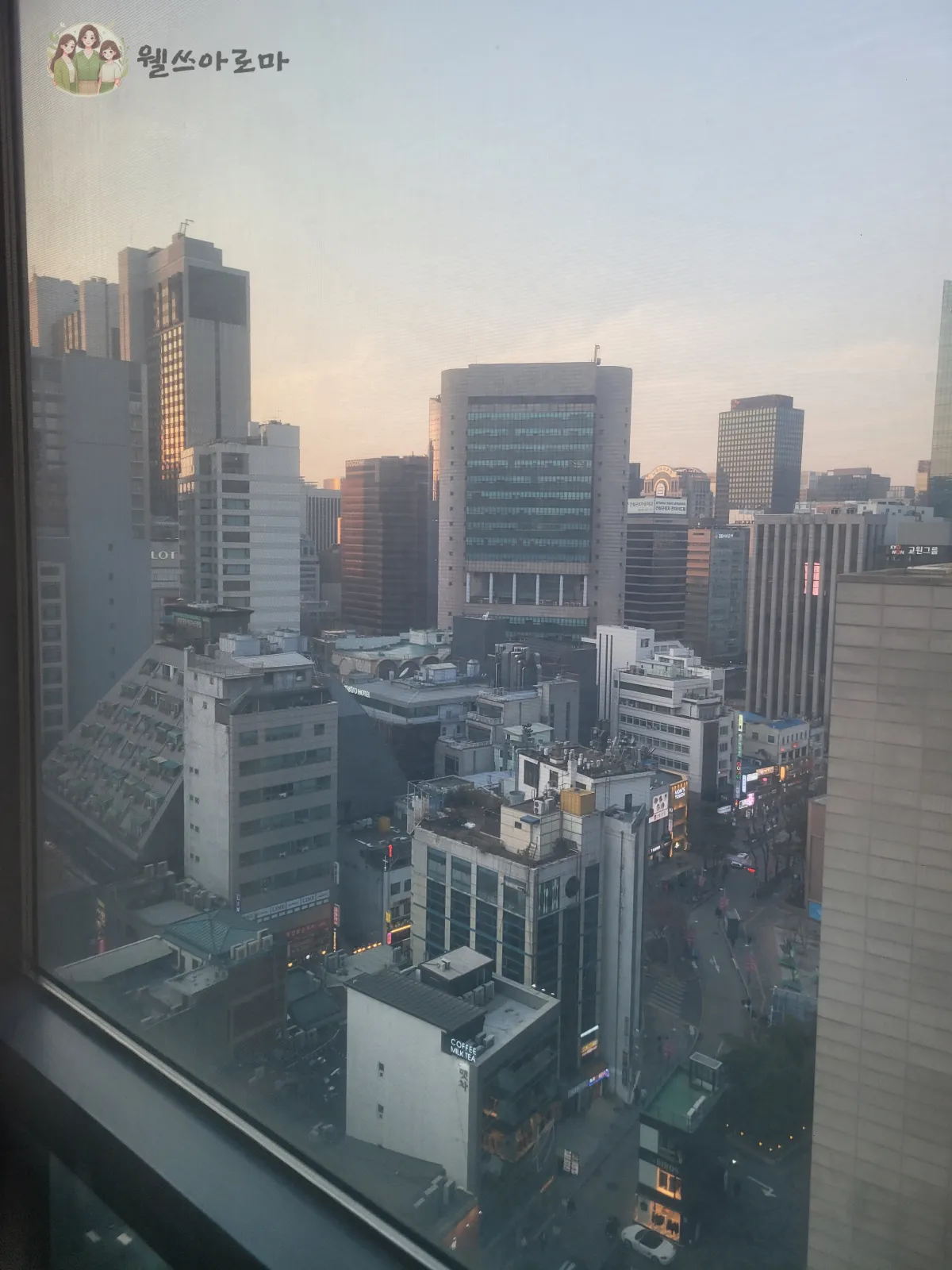 더스테이휴명동-17층에서보는시티뷰