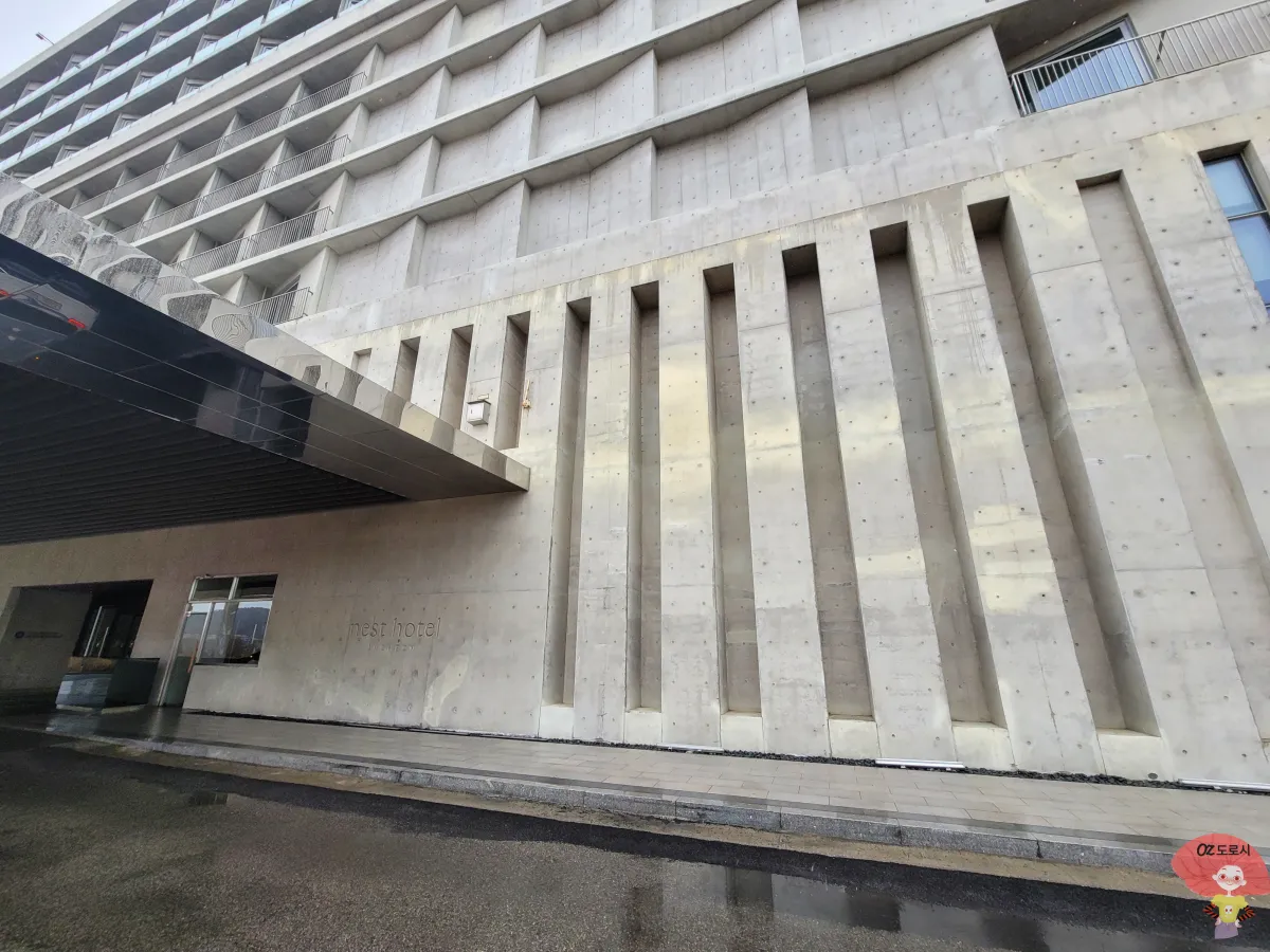 인천-중구-영종도-네스트호텔-외관-입구-가는길