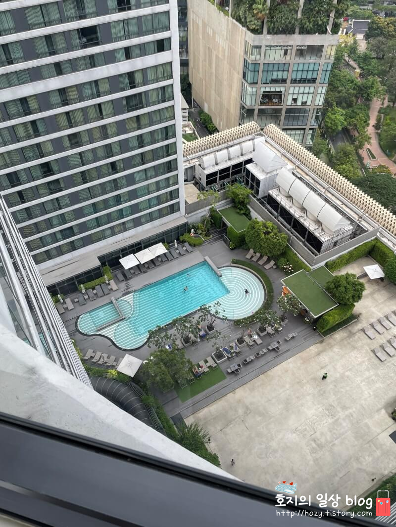 방콕 메리어트 마르퀴스 퀸즈파크 수영장