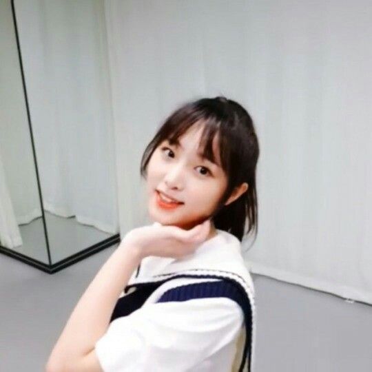 아이즈원 최예나 귀여운 매력어필