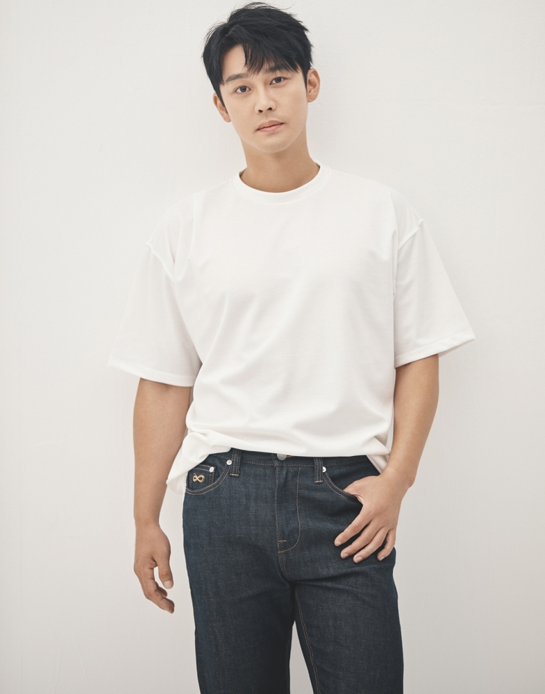 배우 성혁, FNC엔터테인먼트