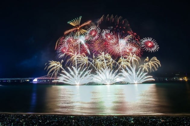 부산-불꽃축제-모습