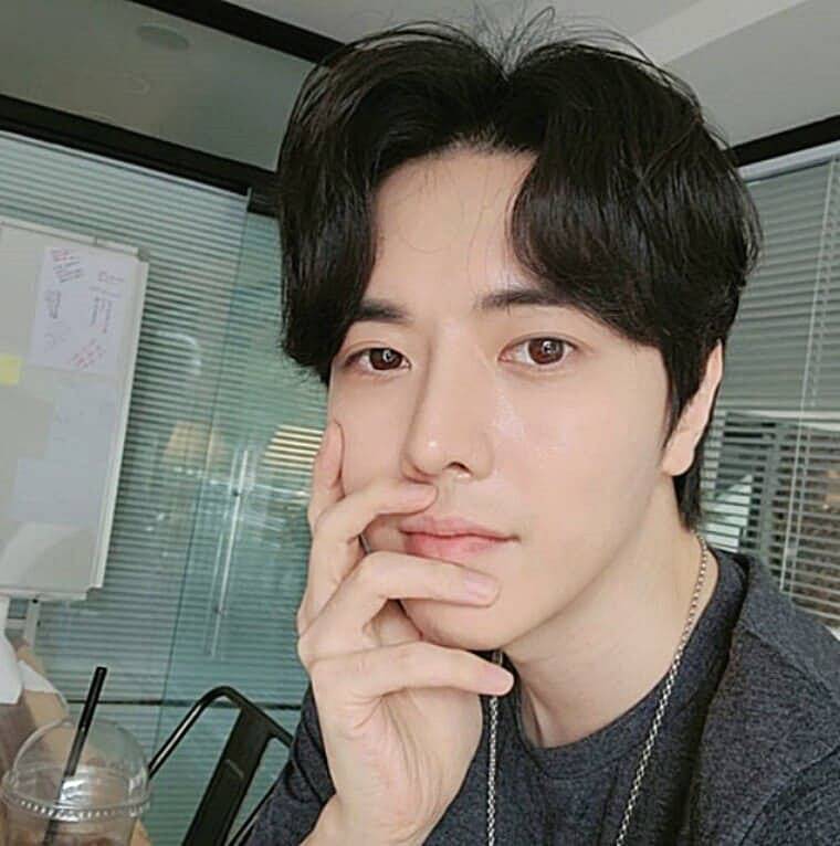 웹툰-작가-박태준