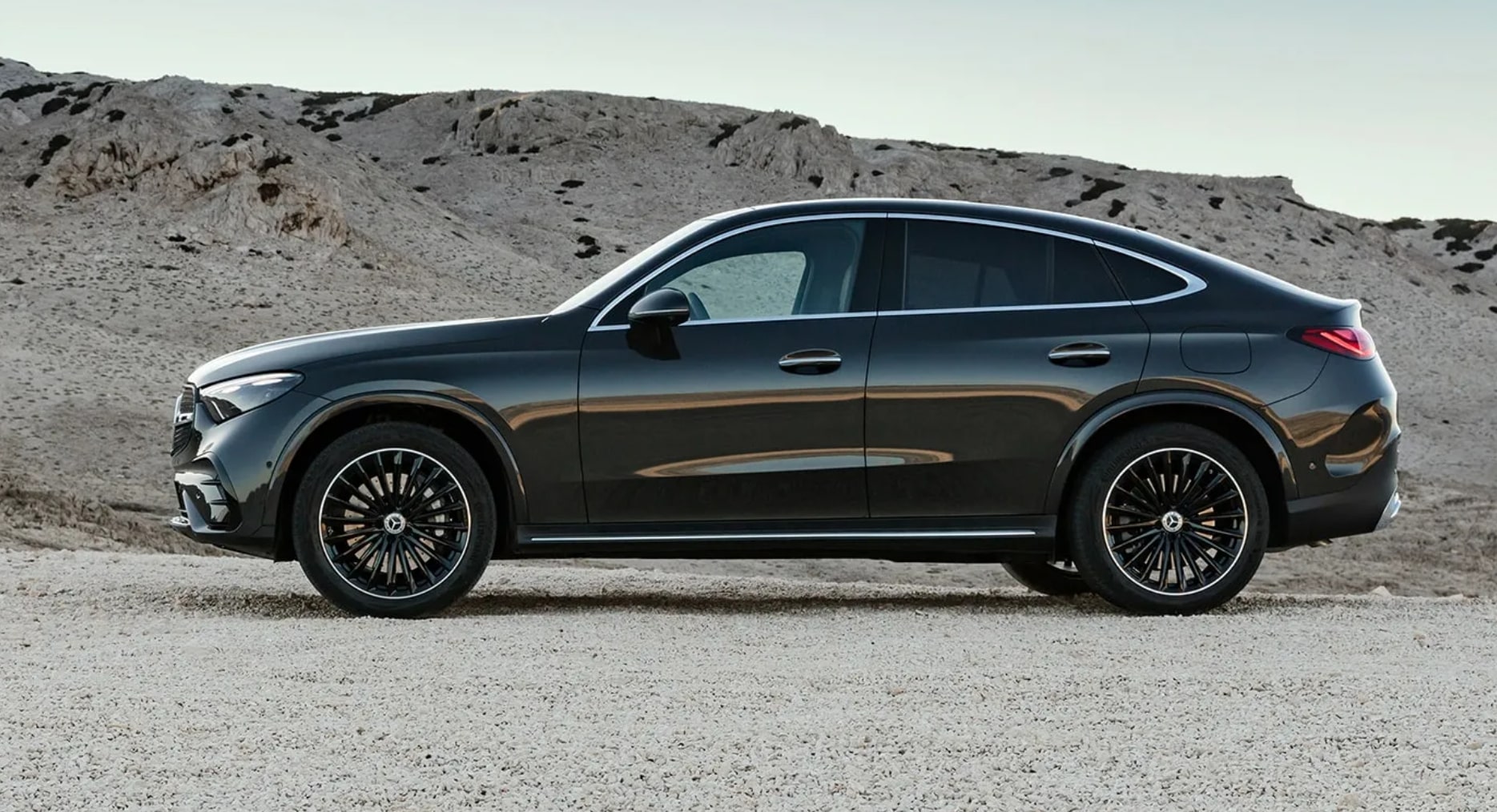 벤츠 GLC 쿠페 풀체인지 300, 220d 가격 연비 성능 옵션