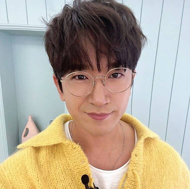 가수-이민우