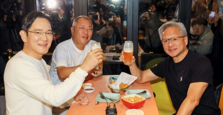 젠슨황 방한, 삼성 엔비디아 협력, 현대차 AI, 반도체 동맹, 치맥 회동 의미