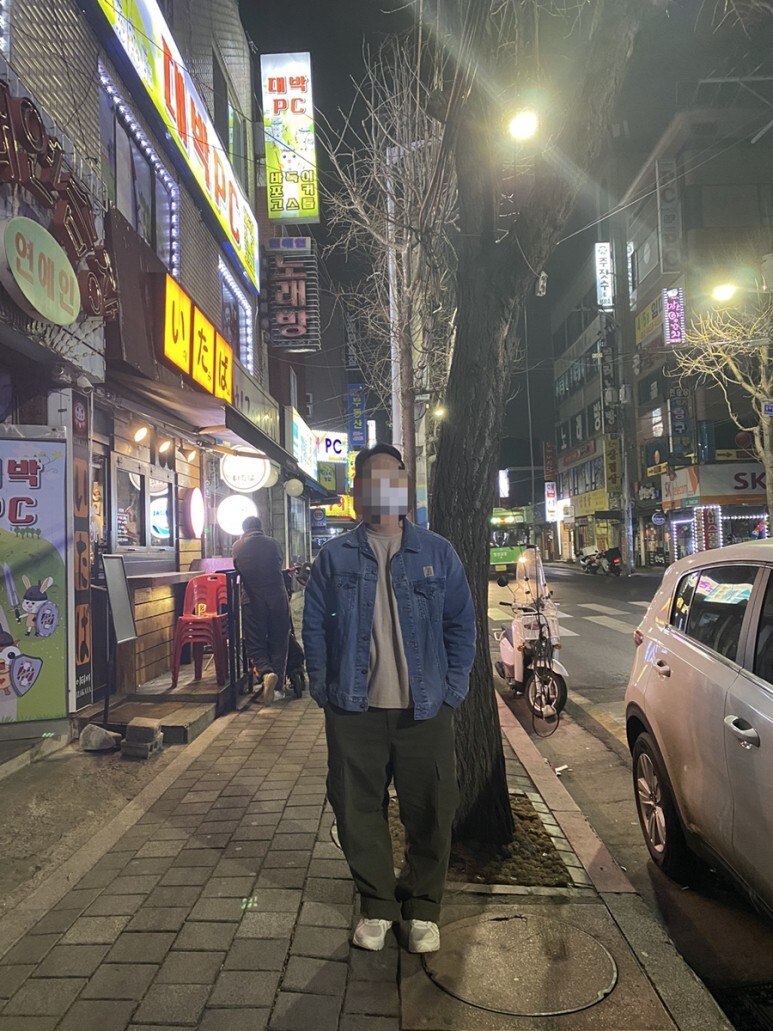 데일리룩(오뭘입)칼하트 청자켓, 유니클로 청자켓, 어커버오버티셔츠, 프리즘웍스 카고바지, 뉴발란스 스니커즈 MT410SA5(799A35), 남자코디, 남자패션, ootd
